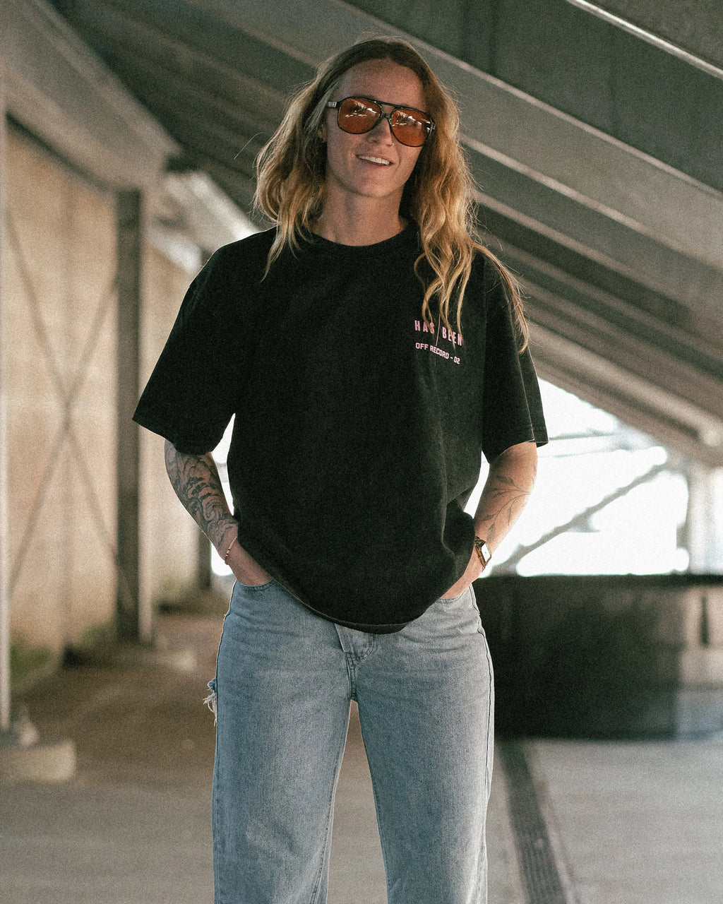 HAS/BEEN HIGH oversized graphic tee black vintage wash on model front view casual streetwear outfit